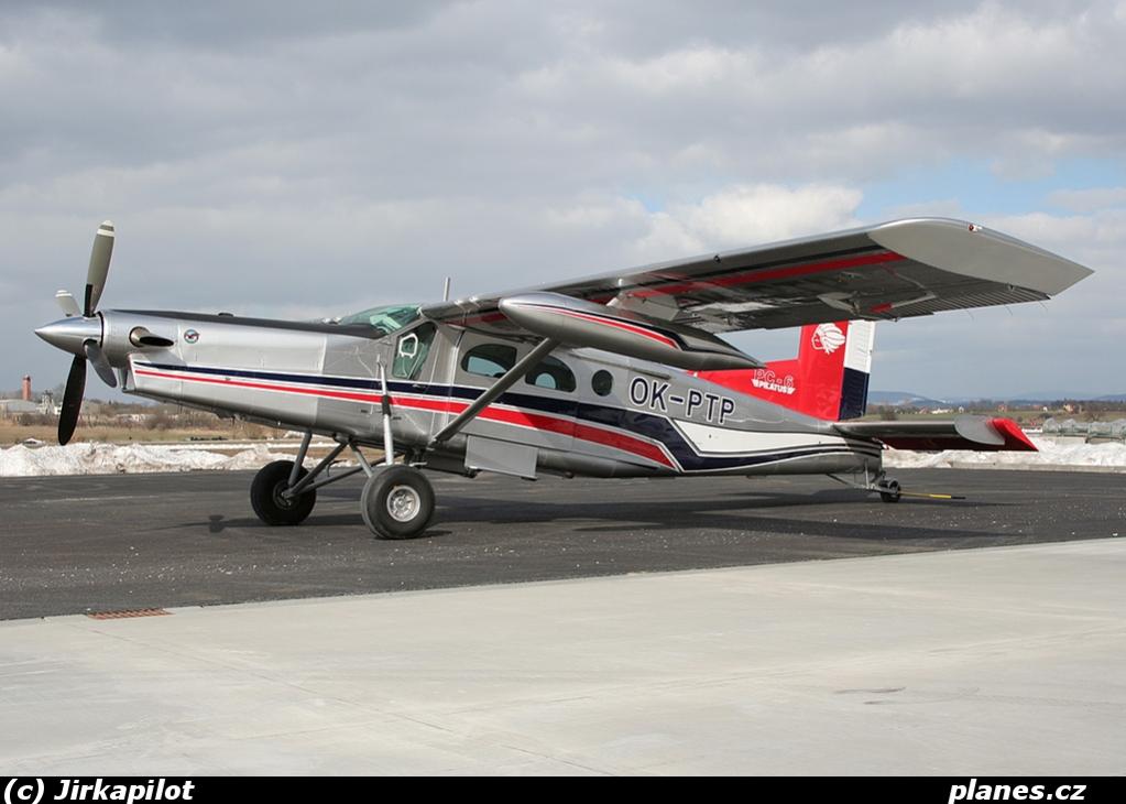 pilatus-pc-6-ok-ptp-private-mnichovo-hradiste-lkmh (3).jpg